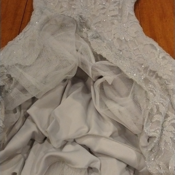 𝅺LACEY dress size 0. Nice for prom - Picture 3 of 8
